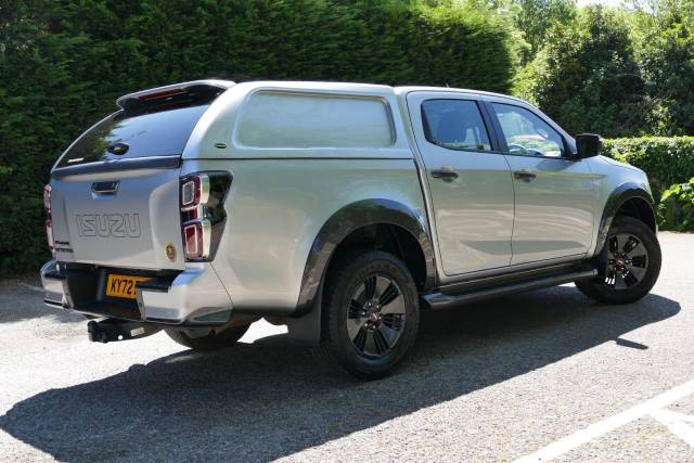 2022 Isuzu D-max 1.9 V-Cross Double Cab 4x4