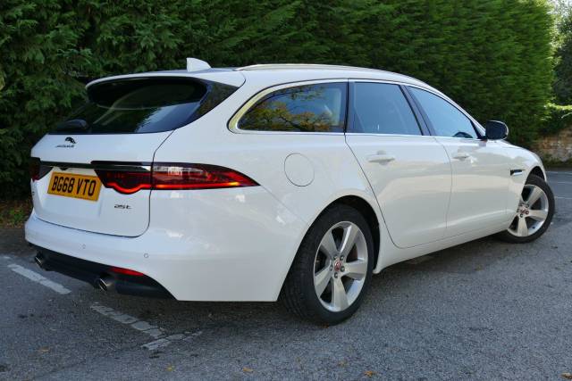 2018 Jaguar XF 2.0i Portfolio 5dr Auto