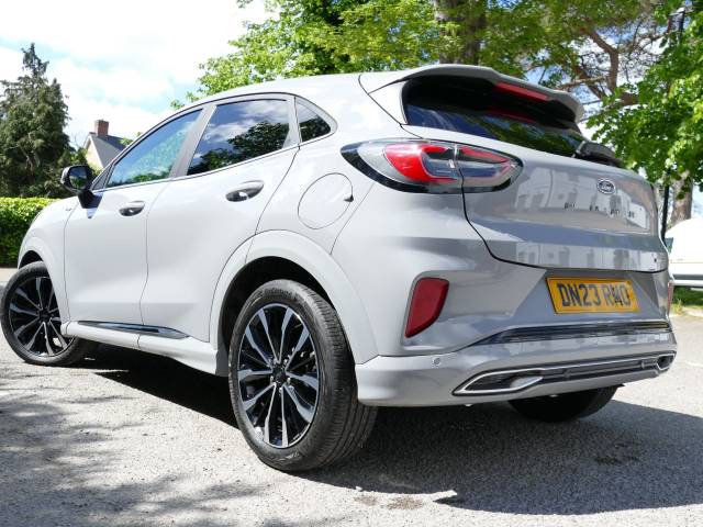 2023 Ford Puma 1.0 EcoBoost Hybr mHEV 155 ST-Line Vignale 5dr DCT