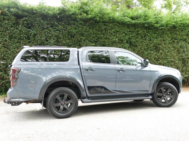 2025 Isuzu D-max 1.9 V-Cross Steel Edition Double Cab 4x4 Auto
