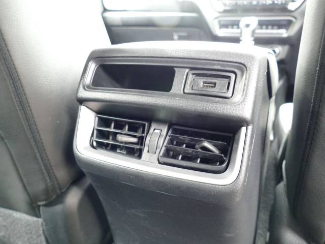 2024 Isuzu D-max 1.9 V-Cross Double Cab 4x4