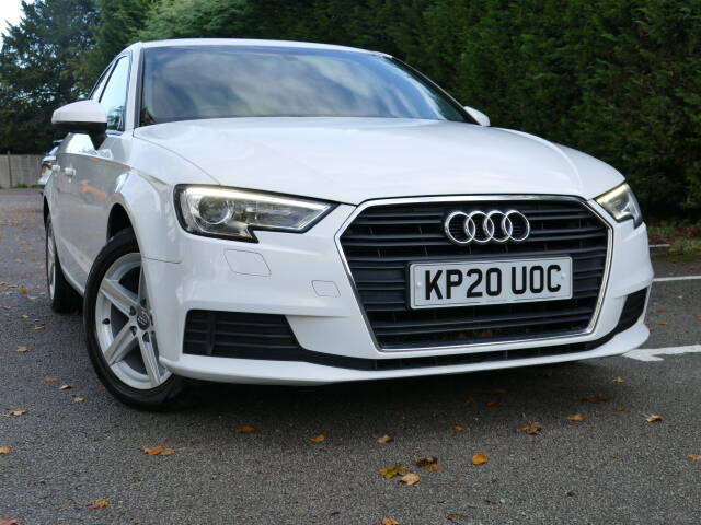 Audi A3 1.6 30 TDI 116 SE Technik 5dr Hatchback Diesel WHITE
